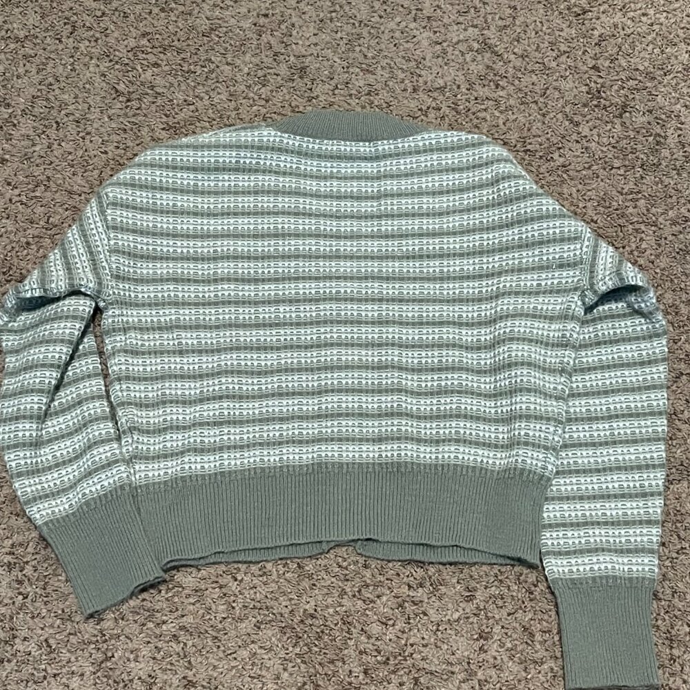 Final Touch Green Striped Knit Cardigan Sweater Size M Like New - Picture 10 of 10